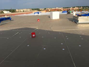 TPO & EPDM Commercial Roofing New Commercial Flat Roof
TPO and EPDM on insulation board