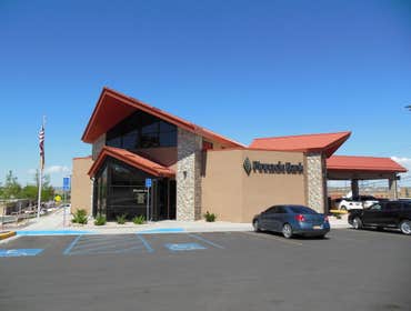Pinnacle Bank, Main Branch