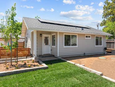 2 Bedroom 749sf ADU