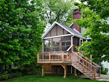 Screened Porch w Adjoining Dec