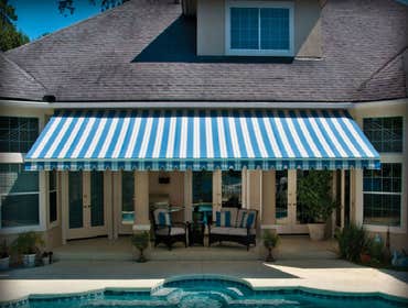 Retractable Awning