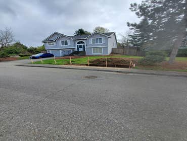 SC yard 2 level retaining wall