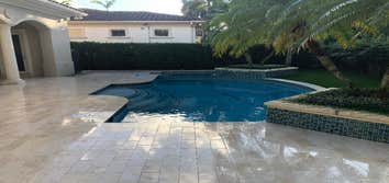 Oasis Pools and Pavers