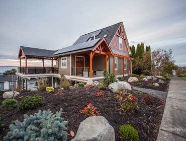 Outdoor Living at WA Residence