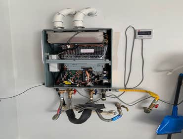 Tankless water heater service Do you need a local plumber to fix or service your tankless water heater? Our plumbers in the Ocala and The Villages are 