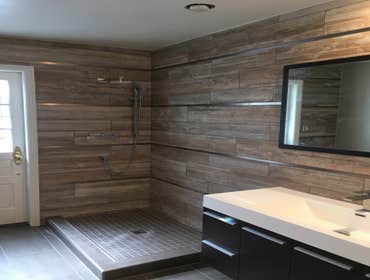 Contemporary Style Bathroom