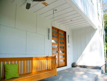 2soNs acres mOdern fArmHouse