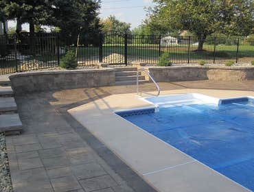 Riverside Landscape & Design Inc