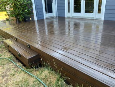 Backyard Deck 220sf Trex deck with concealed fasteners