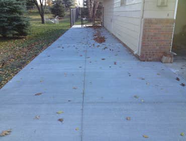 Third car pad
