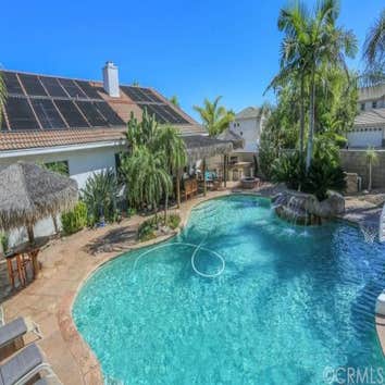 Sea Breeze Pools Inc