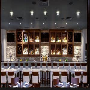 Restaurant/ Bar