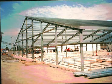 PRE-ENGINEERED STEEL BUILDINGS