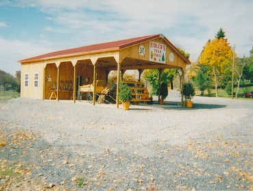 Photos by Pioneer Pole Buildings #1 40’ W X 60’ L X 12’ H