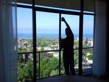 Southern California Window Tinting With over 25 years experience in the industry, NU-VUE Window Films is Southern California's premier full service San