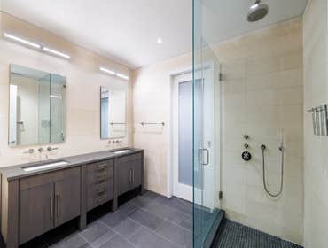 Minimalistic Bathroom
