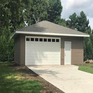 S&H GARAGES LLC