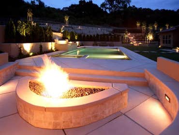 Swimming pool contractor