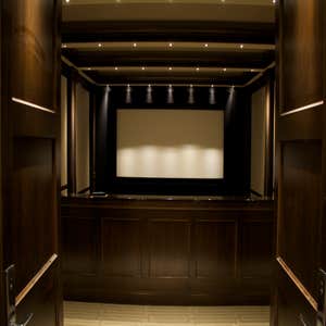 Echo Lighting Theater