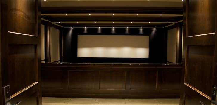 Echo Lighting Theater