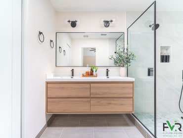 Redwood City, CA - Bathroom