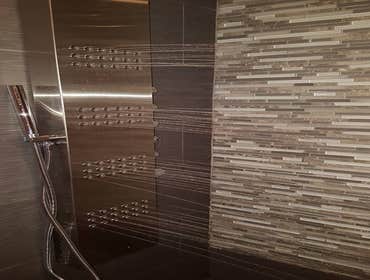 bathroom in Worcester