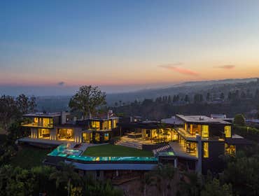 Photos by El Mo United Builders Inc. Beverly Hills