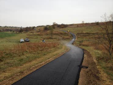 B W Blacktopping Contractors NEED ASPHALT ? ...........WE GOTTA COVERED !!!
1-888-349-7651