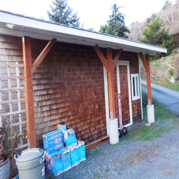 Wellhouse, Workshop & Storage
