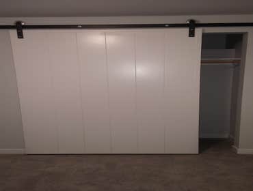 Board Stretchers Interior