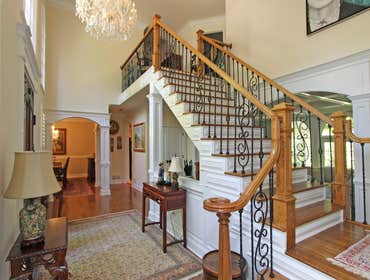 Foyer staircase