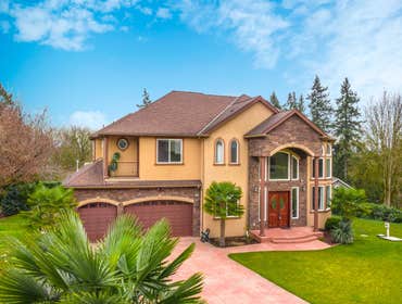 Kirkland - Custom Home Build Beautiful custom built home, 4,060 sqft in Kirkland on a private lot. 12304 87th Court NE, Kirkland, WA 98034