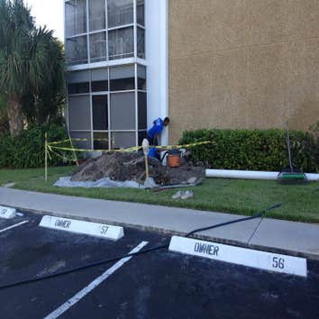 Replacing Pipe at River Shores Sewer reconnect