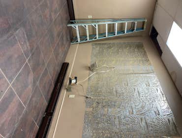 Photos by F Squared LLC #1 Renovated Beauty Salon
Demolition, framing, electrical, plumbing, drywall, paint, trim and flooring, also set up styling st