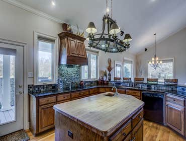 Photos by Abraham Building & Consulting Inc