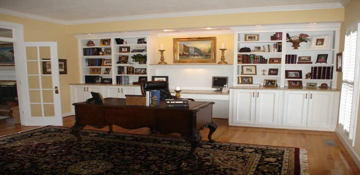 Built-in cabinet