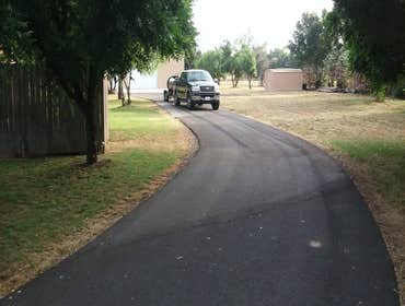 Apshalt Driveway Sealcoat This asphalt was allowed to cure for 1 year prior to sealcoating.