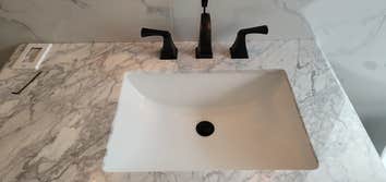Acacias plumbing