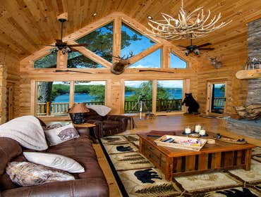 Photos by Estemerwalt Log Homes #1