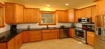 Kitchen Remodel Looking to remodel your kitchen and make it the space of your dreams? Whether you are looking to just give your kitchen a facelift or c