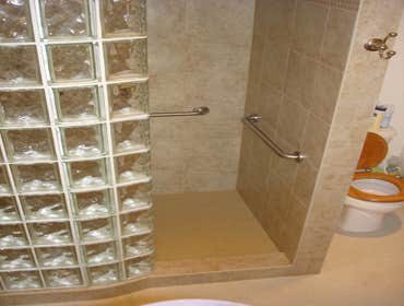 floor, bars, blocks and curb