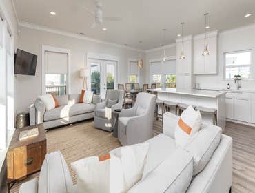 BEACH HOUSE [reno]