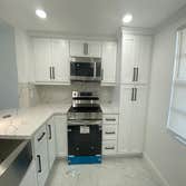 Complete Remodeling Project Dania Beach Complete Remodeling :
- Flooring : porcelain tile 24x48
- Kitchen Remodel
- 2 bathrooms remodel
- Removing w