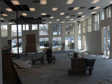 installs and repairs residential and commertial