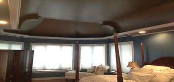 Sample projects Bathroom remodel
Kitchen remodel
Custom fireplace
Custom painting
Custom mantel
Kit remodel