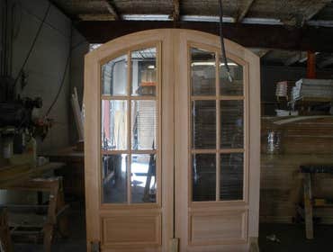 Photo(s) from www.doorsdoorsdoors.com & AMISH CUSTOM DOORS.COM PICTURES OF COMPLETED JOBS !! PICTURES OF ENTRYWAYS AND INTERIOR AN EXTERIOR DOORS !! PI