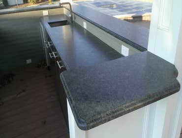 Outdoor kitchen