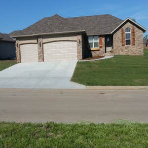 Visions Painting & Faux Finishes Project various jobs- New construction and repaints
Have many more as I'v been in business for over 14 years and...