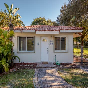 Sunset Guest House This project was for remodeling the floors, bathrooms and kitchen of the guest house.