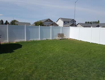 Vinyl Privacy Fence